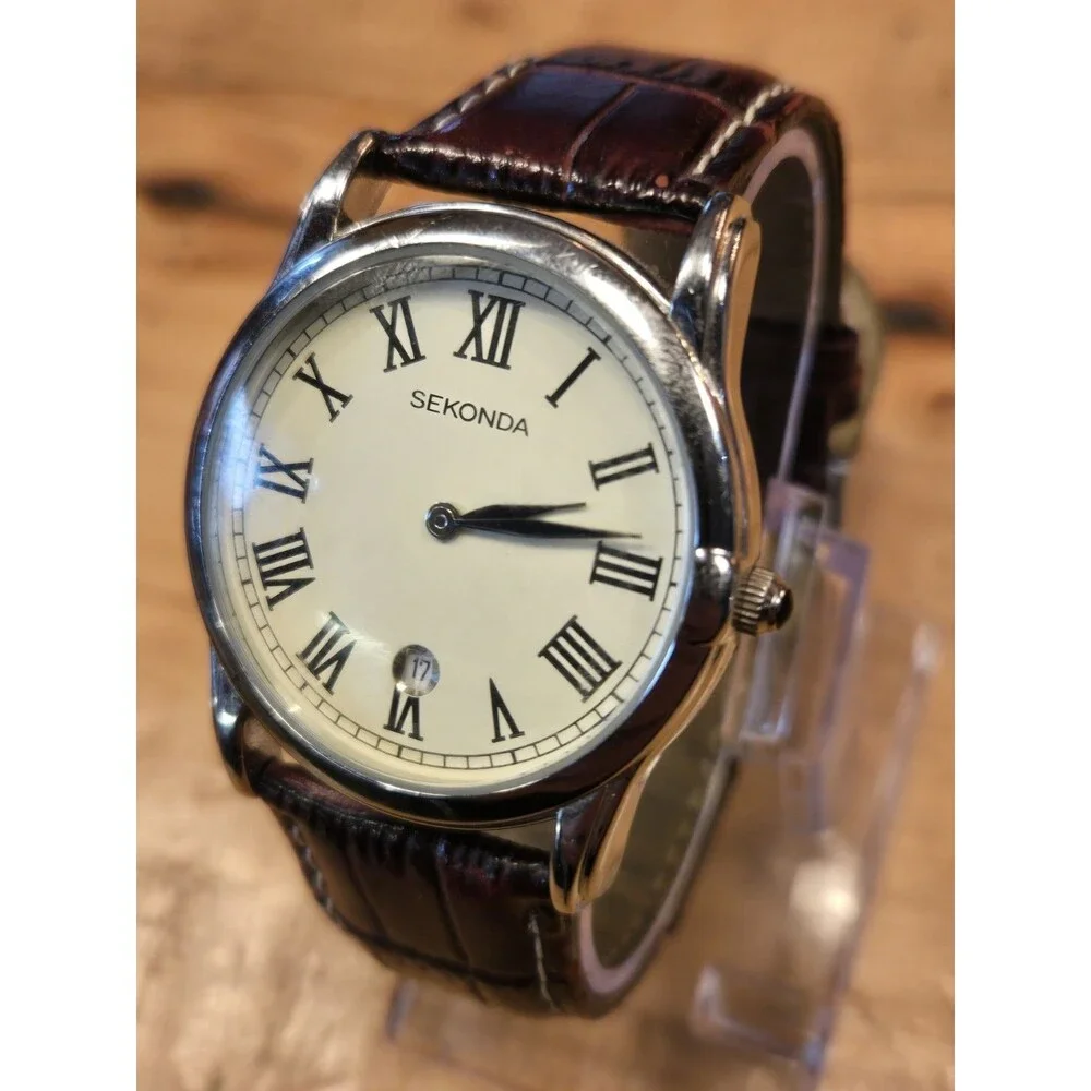 Sekonda 3018A Analog Men's Watch with Leather Strap and Date. New Battery